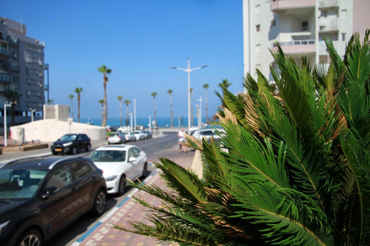 Apartments4You Betti Bat Yam Eksteriør billede